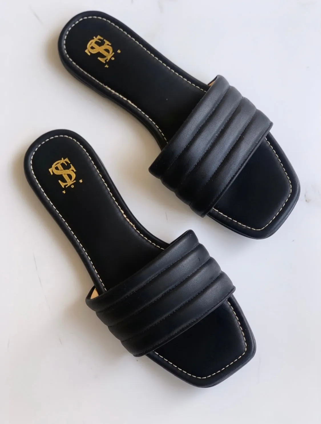 Black Toned Sliders