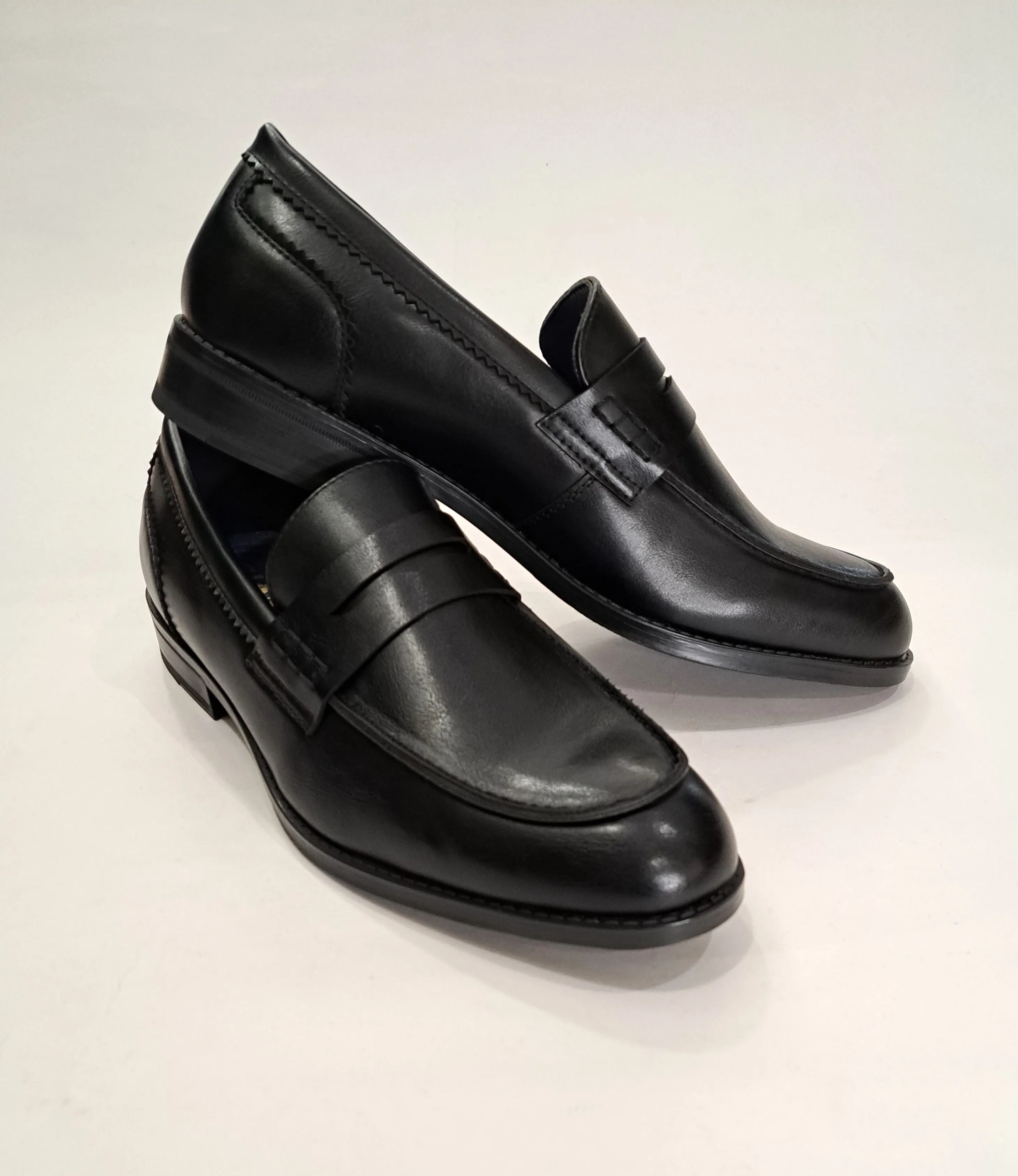 BRUSHED NAPPA LEATHER LOAFERS BLACK