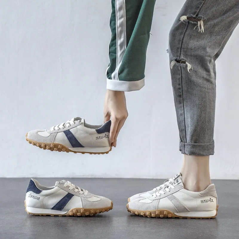 Chicmy Brand Women Shoes Fashion Sneakers Women Soft Leather Casual Flats Shoes Woman Lace-up Soft Bottom Platform Sneaker Ladies Shoes