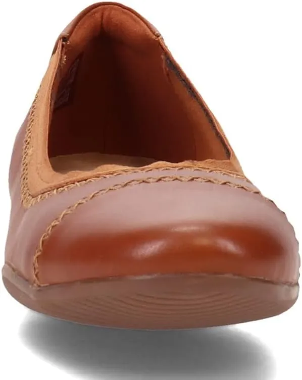 Clarks Women's, Sara Ballet Flat