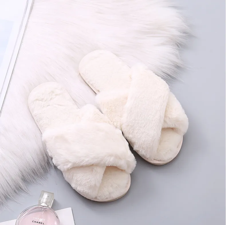 Faux Fur Warm Slippers