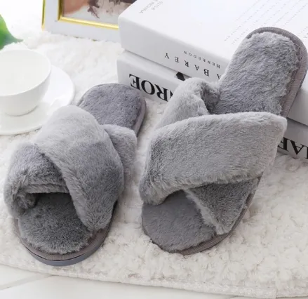 Faux Fur Warm Slippers