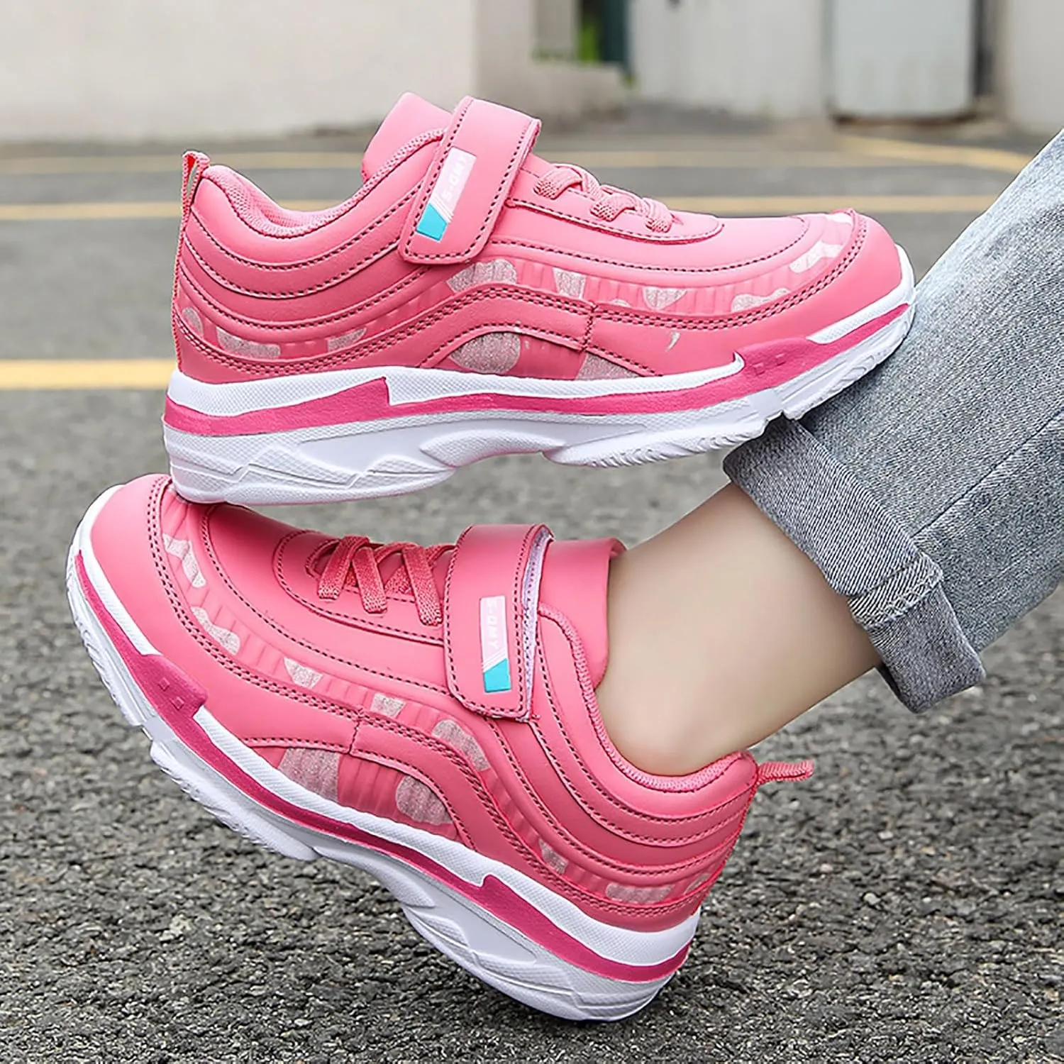 IWIHMIV Kids Athletic Shoes Girls Non Slip Tennis Shoes Lightweight Boys Casual Sports Sneakers