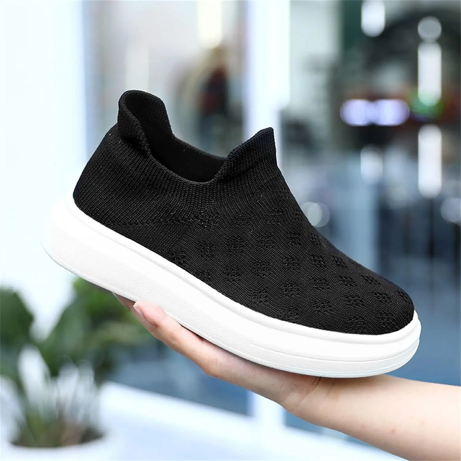 IWIHMIV Kids Slip On Shoes Boys Girls Sneakers Kids Shoes Unisex Lightweight Breathable Athletic Running Tennis Shoes for Toddler