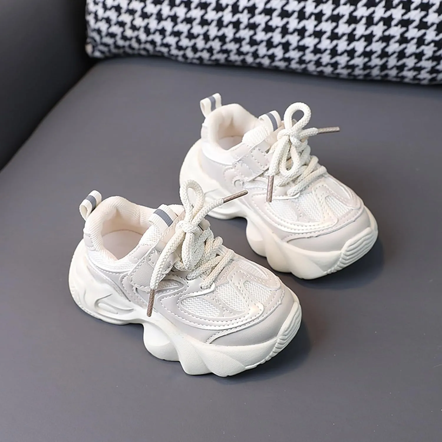 IWIHMIV Toddler Sneakers Slip On Shoes for Girls Boys Running Shoes Kids Tennis Shoes Lightweight Breathable Athletic Shoes