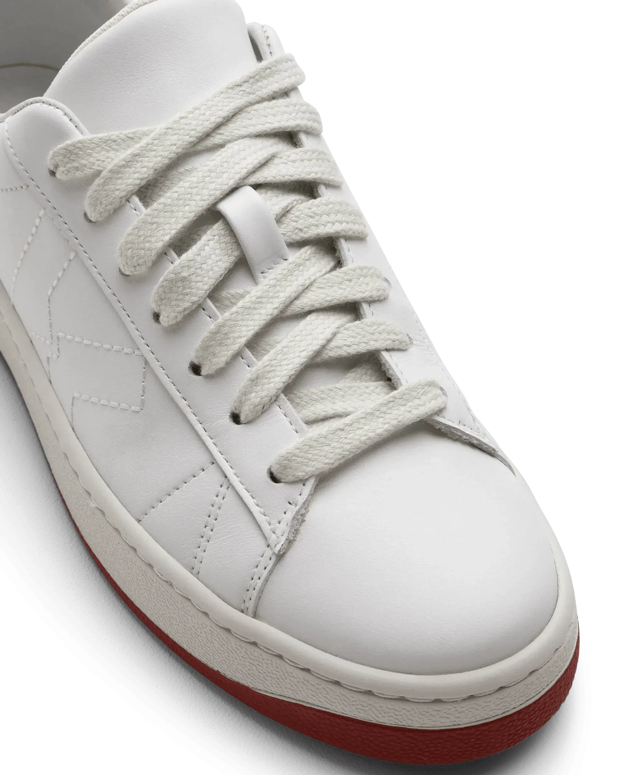 Kourt Red-Detail Lace Up Sneakers