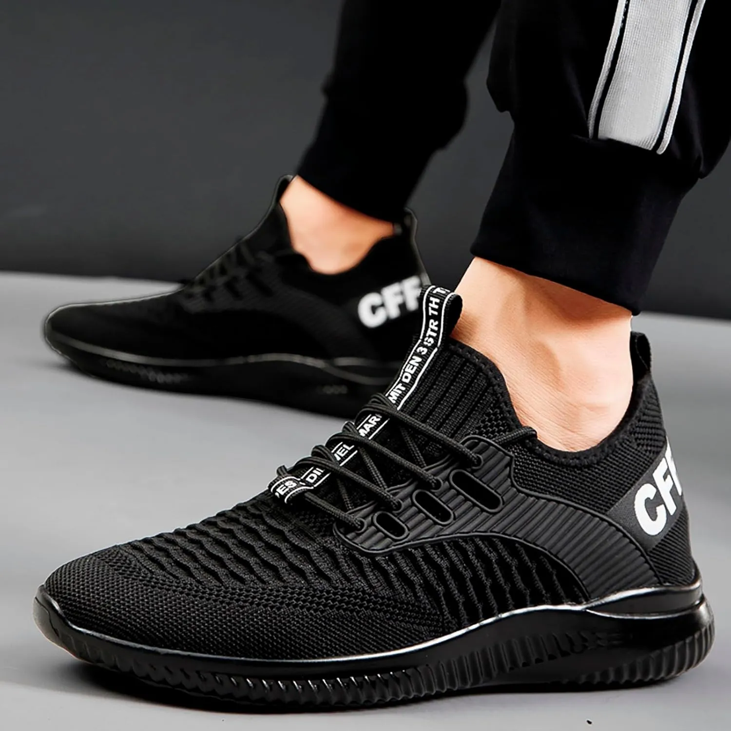 Men's Hiking Sneakers Breathable High Top Outdoor Shoes for Autumn and Winter Performance Comfort Footwear