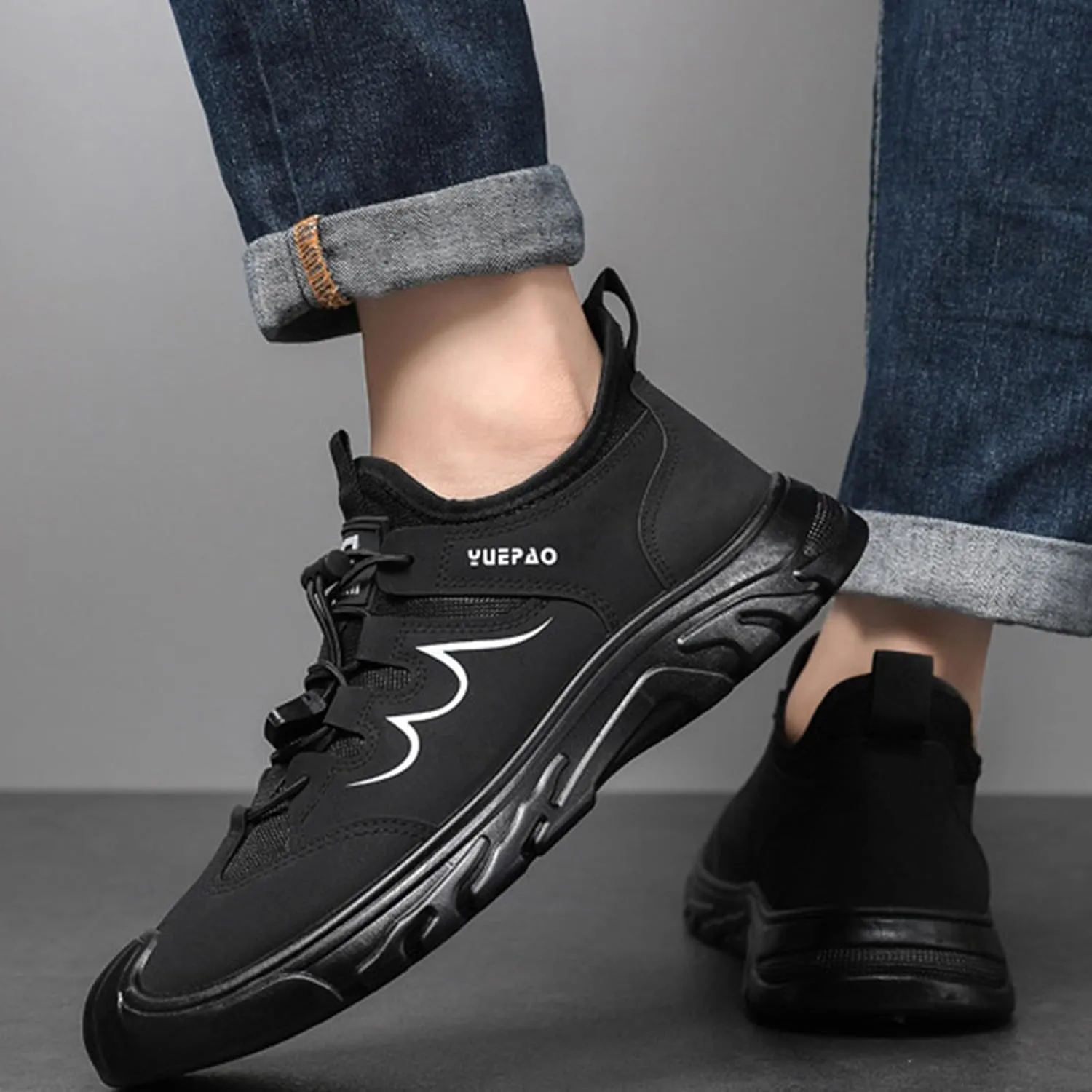 Men's Sneakers Fashionable Casual Shoes for Hiking and Outdoor Activities Comfortable Lightweight Performance