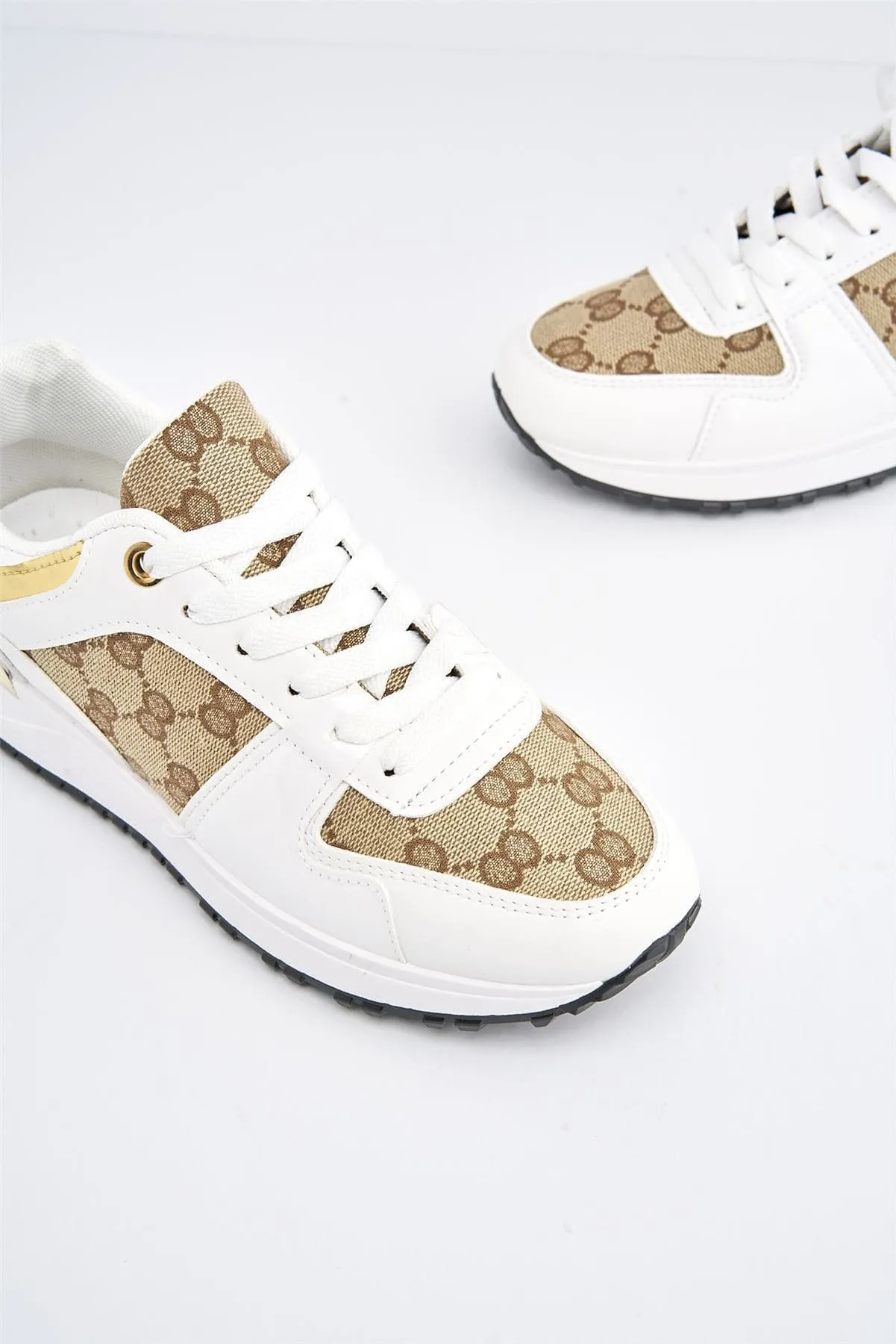 Taro Lace Up Trainer in White Patent