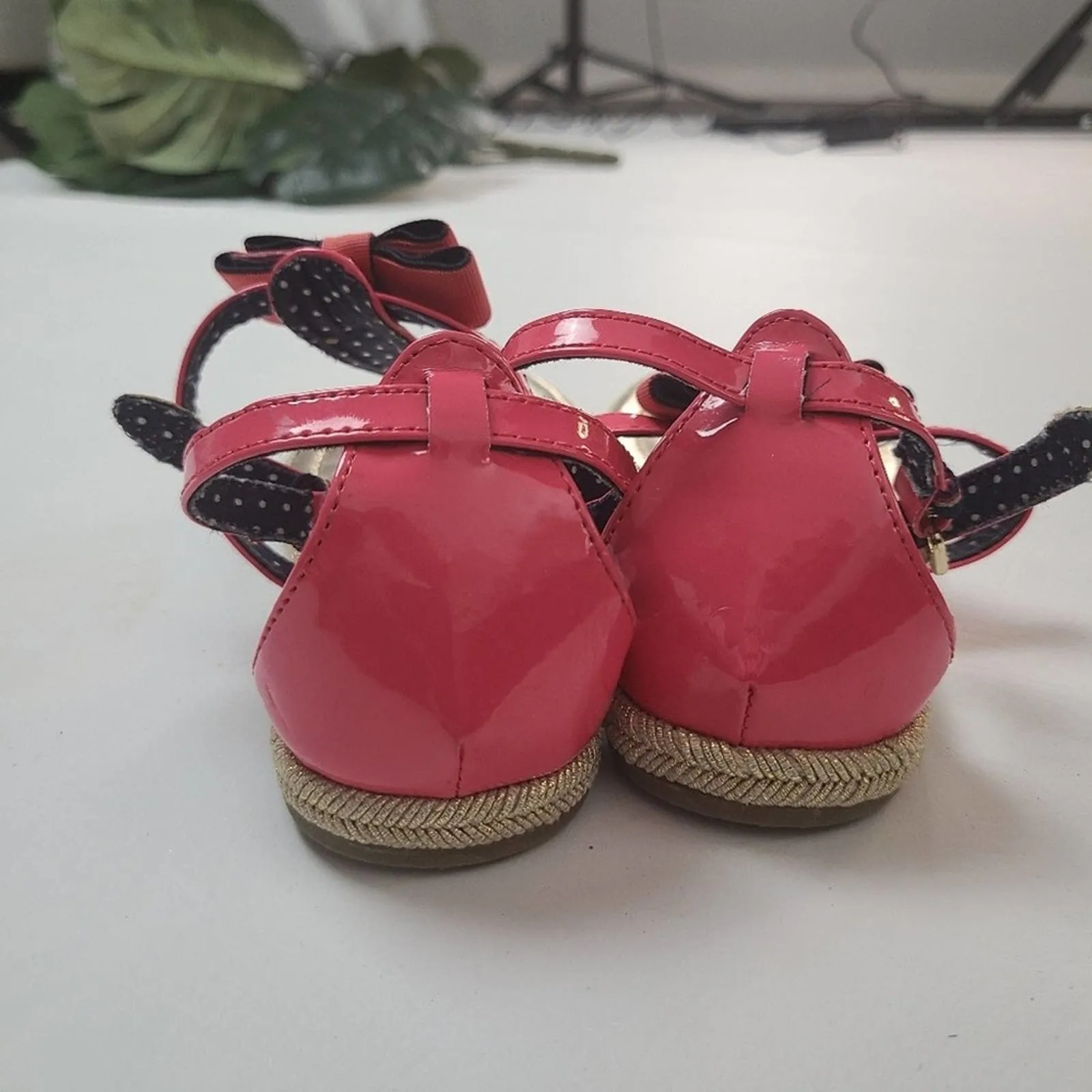 Tommy Hilfiger Pink Patent Leather Girls Sandals - 13