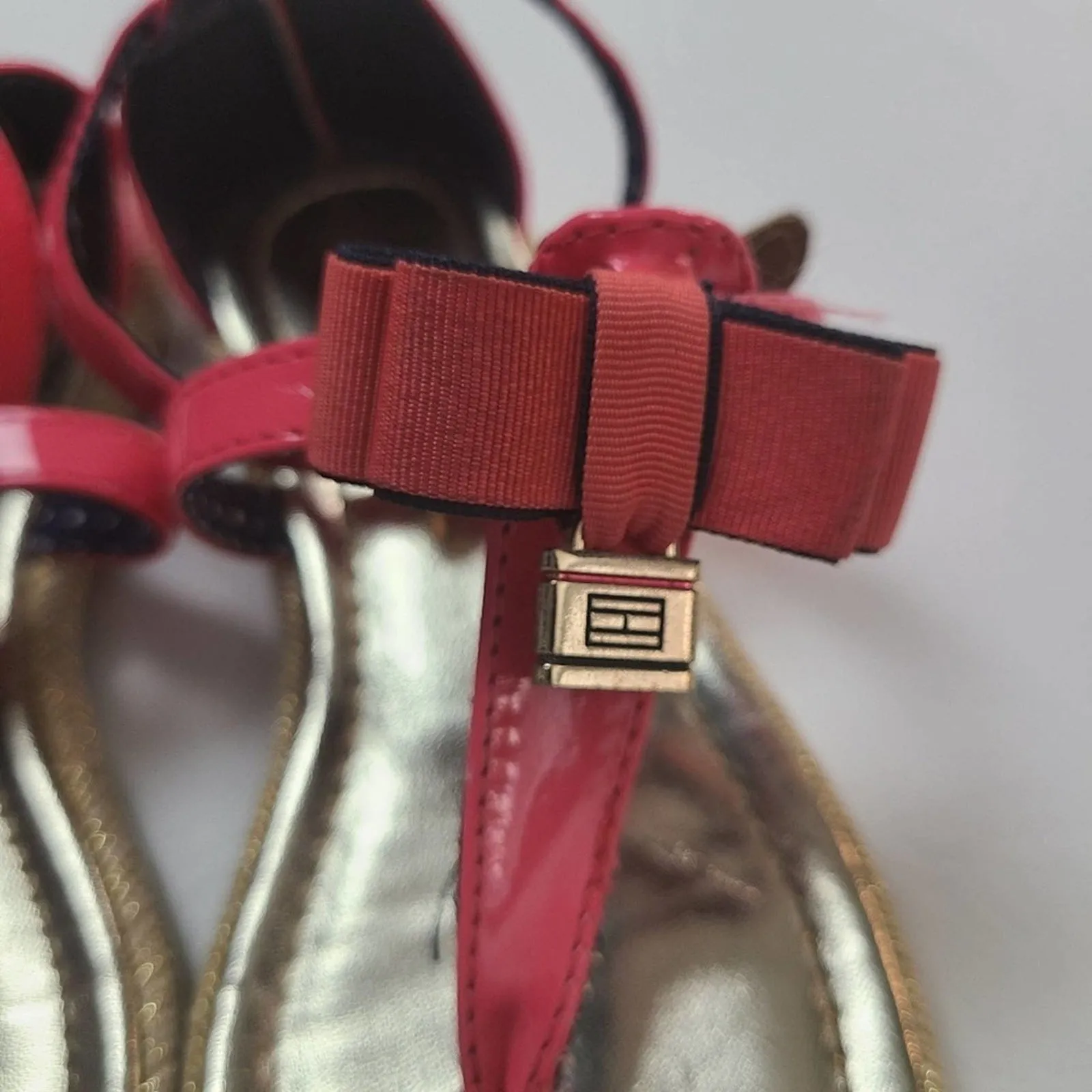 Tommy Hilfiger Pink Patent Leather Girls Sandals - 13