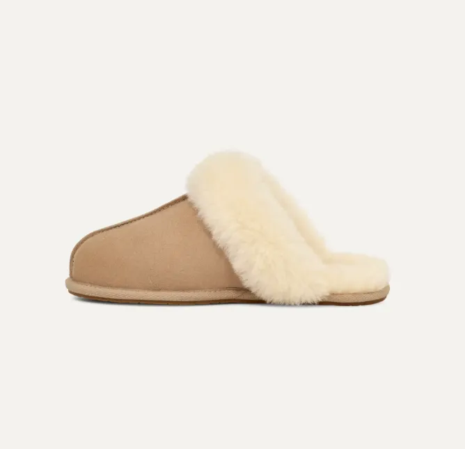 UGG W Scuffette II - Sand