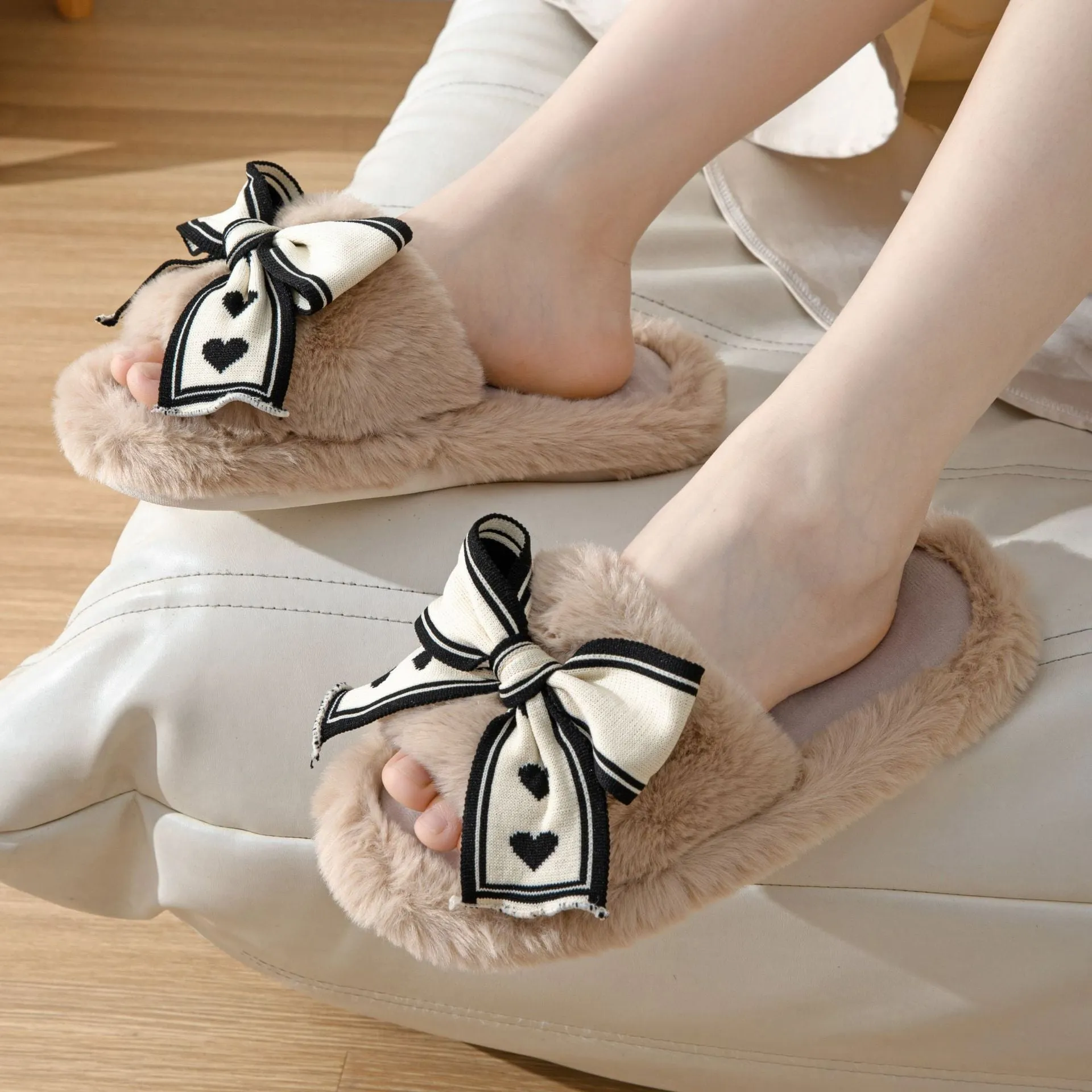 Wholesale 20pcs  Open Cotton Home Indoor Plush Warm Slippers