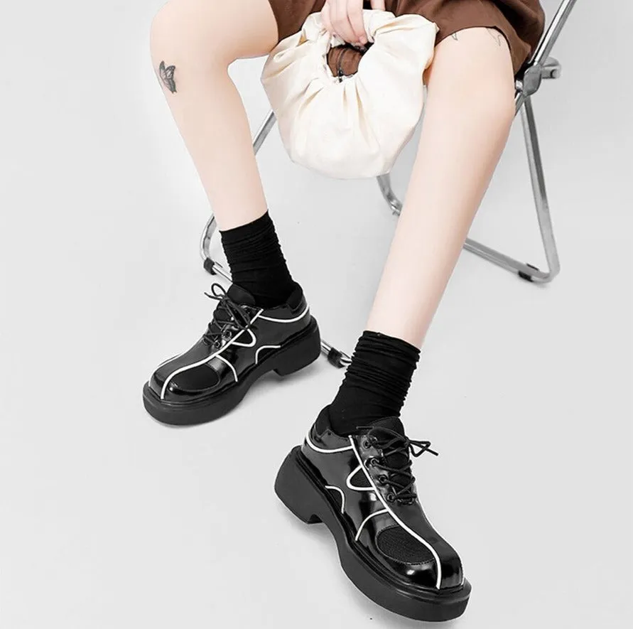 Women Japanese Retro Patent Leather Chunky Shoes