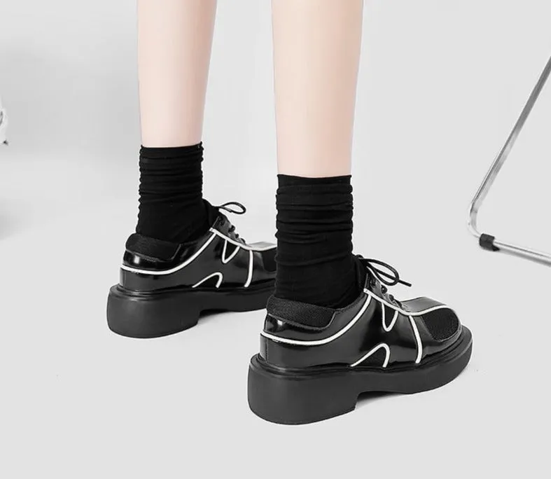 Women Japanese Retro Patent Leather Chunky Shoes