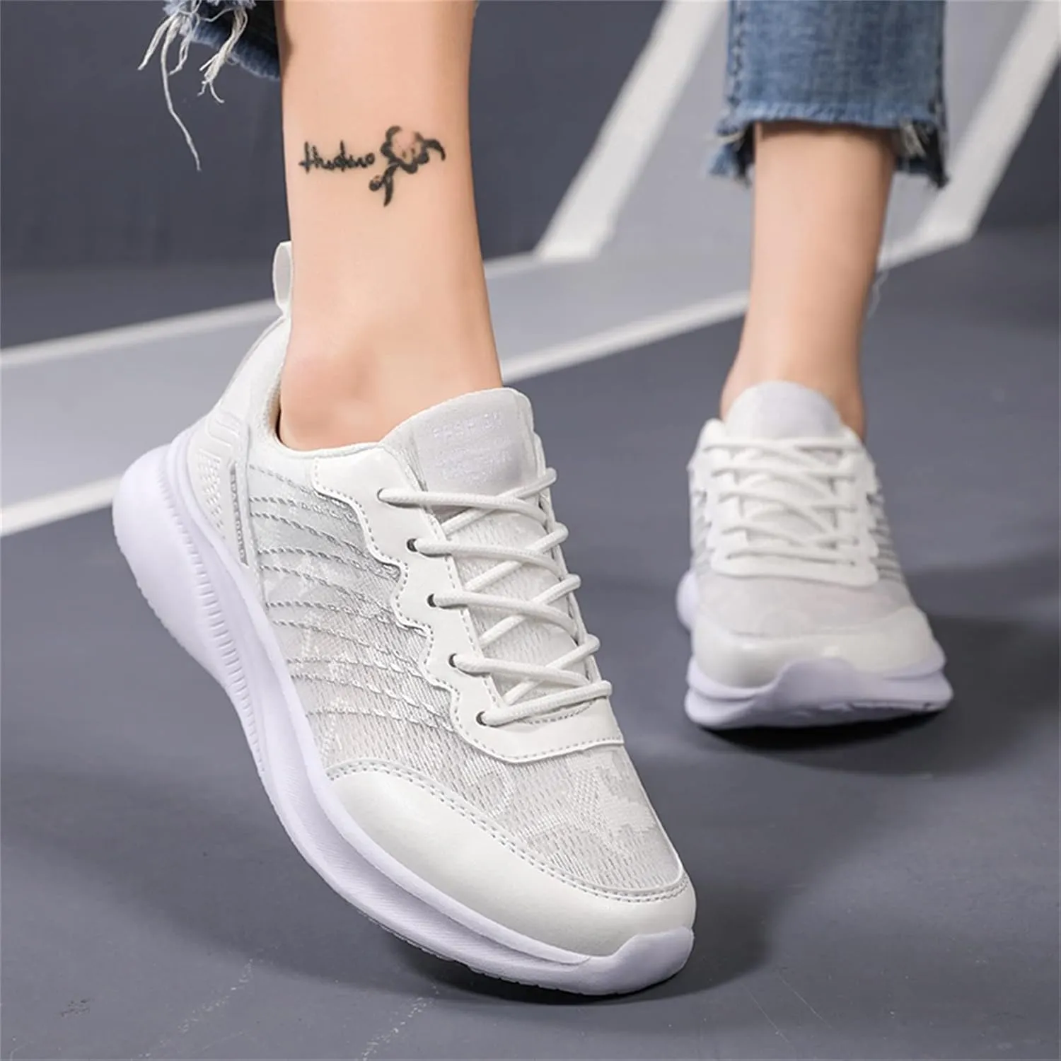 Women Sneakers Fashion Comfortable Soft Bottom Flat Bottom Casual Outdoor Sports Shoes New Pattern Summer Mesh Breathable Shoes