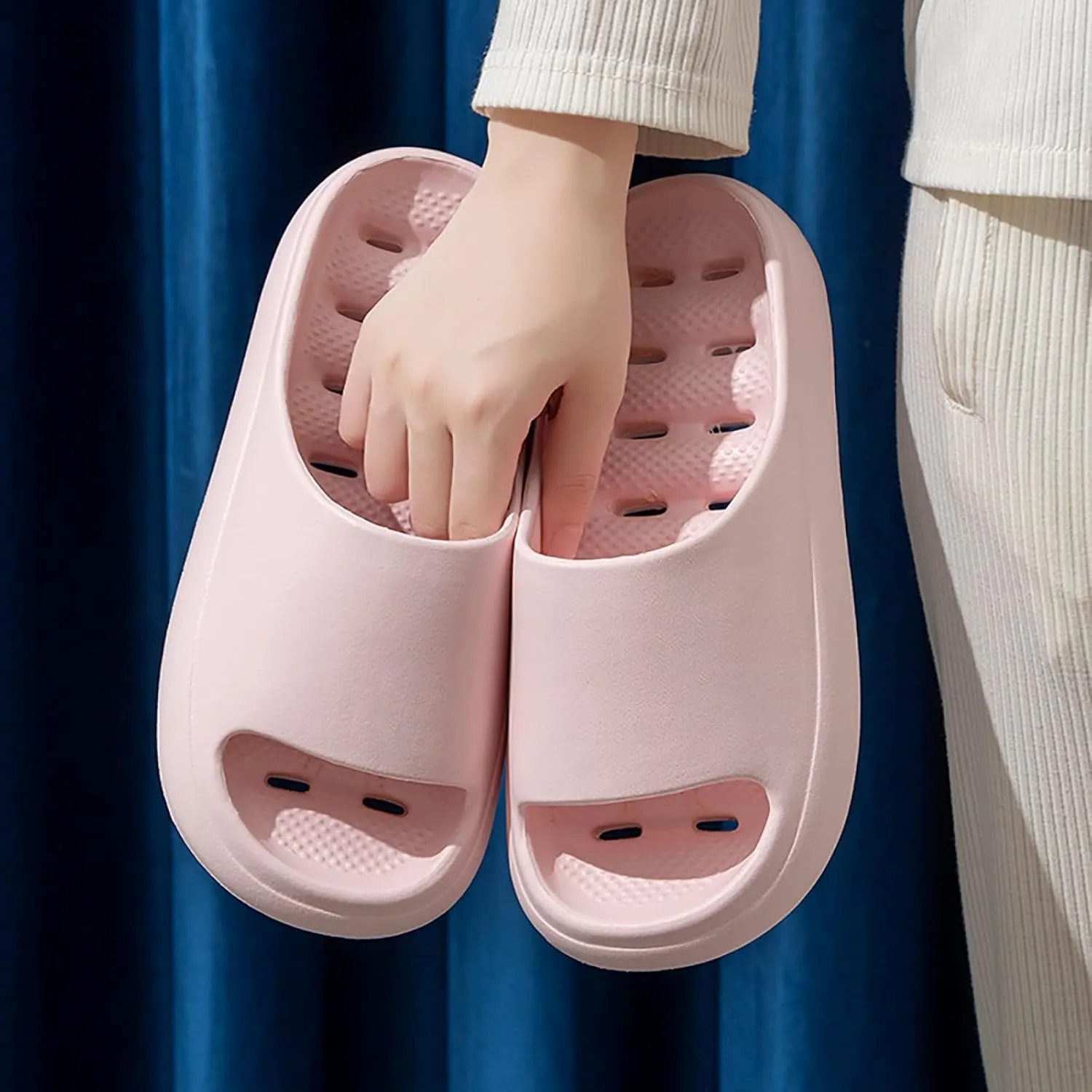 Womens Fluff Yeah Slide Slipper Summer Shower Shoes for Women and Men Massage Pool Slides Soft Cushioned Slip Slides